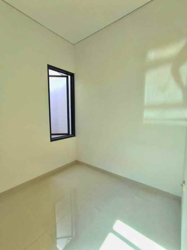 dijual rumah jl ikan rawamangun jakarta