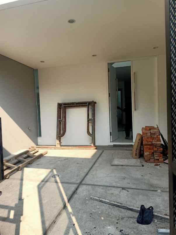 dijual rumah jl kayu putih pulo gadung