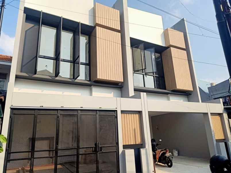 dijual rumah jl kayu putih pulo gadung