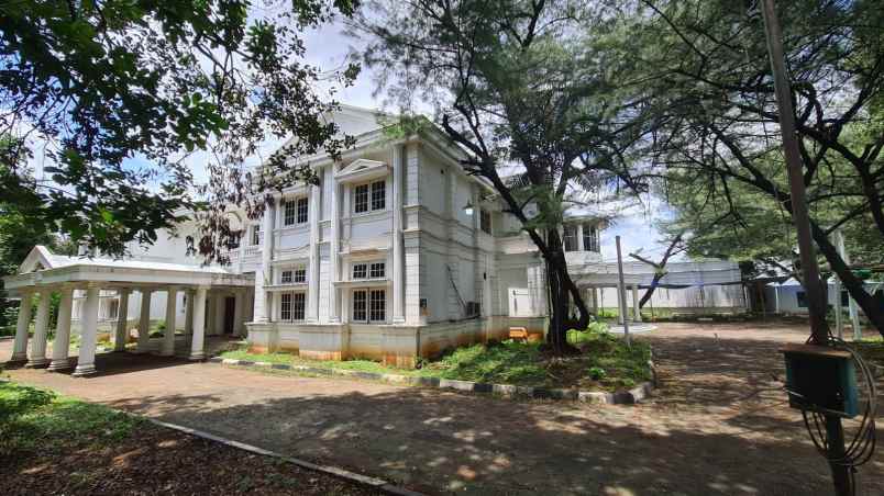 dijual rumah jl kemang timur