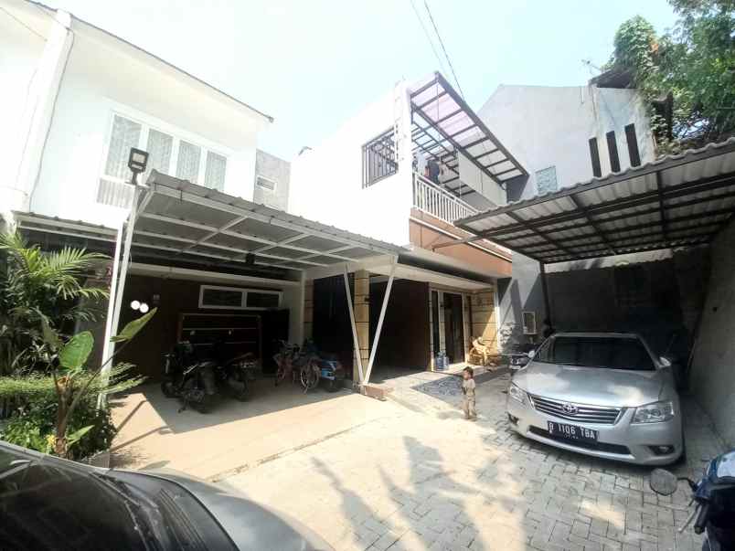 dijual rumah jl komsen jatiasih bekasi