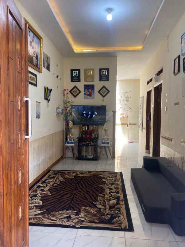 dijual rumah jl kp cicangkudu