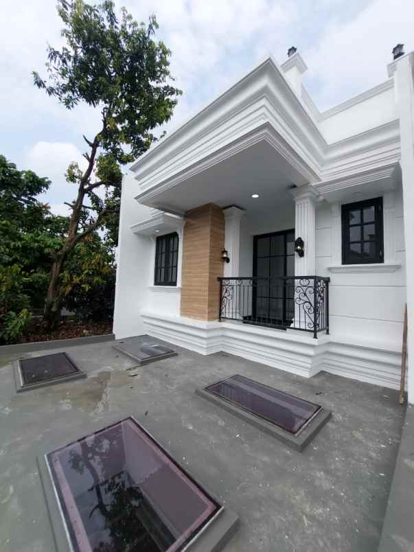 dijual rumah jl lavan raya kalisari