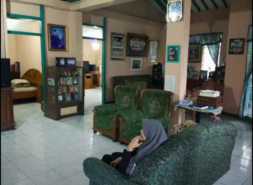 dijual rumah jl leuwipanjang situsaeur