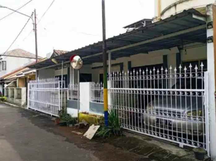 dijual rumah jl mars margahayu