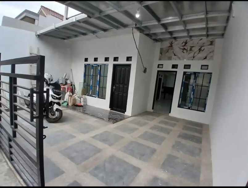 dijual rumah jl mekar indah cibiru