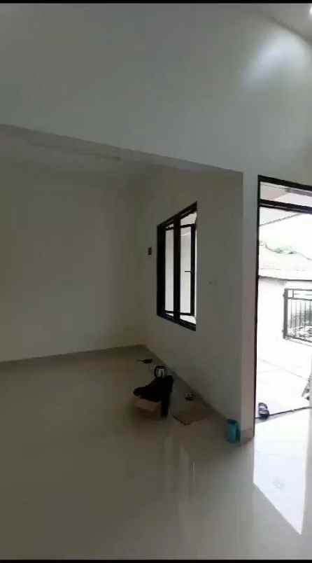 dijual rumah jl nn muncul