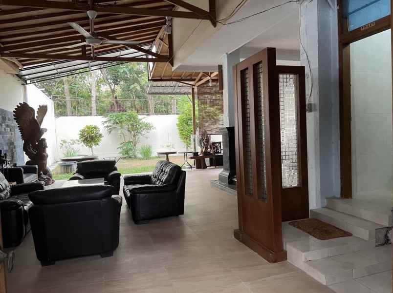 dijual rumah jl palagan tentara pelajar