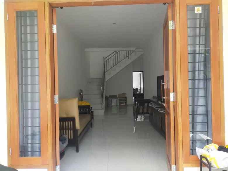 dijual rumah jl pondok bambu duren