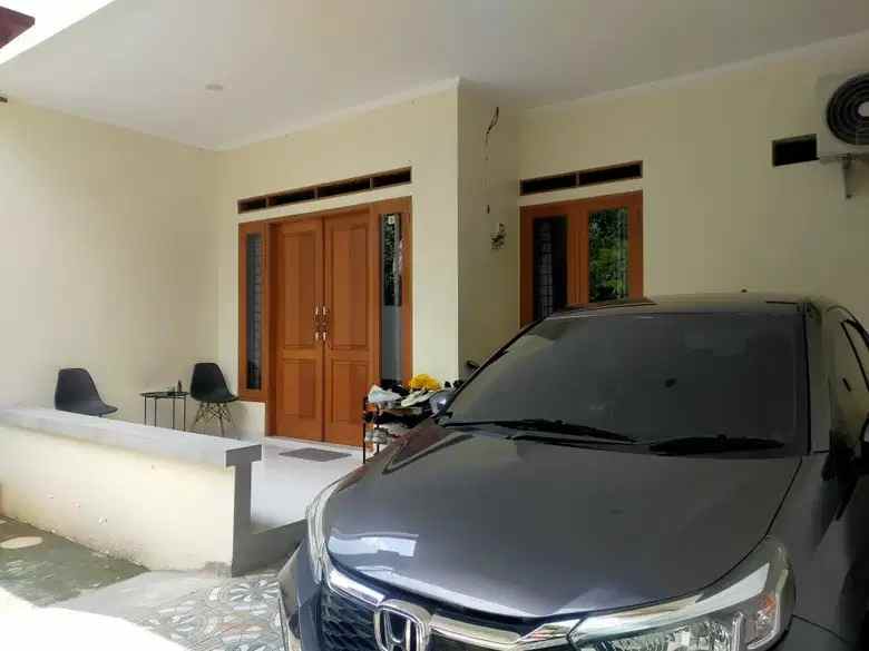 dijual rumah jl pondok bambu duren