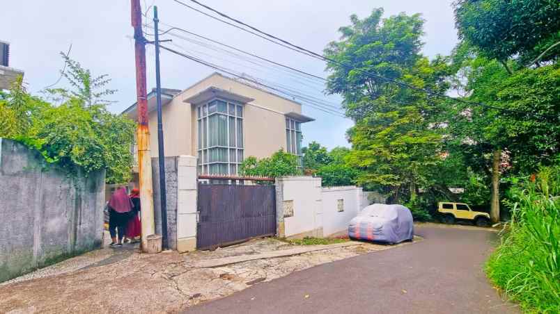 dijual rumah jl pondok kelapa raya kec