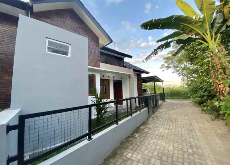 dijual rumah jl purbaya jodag sumberadi