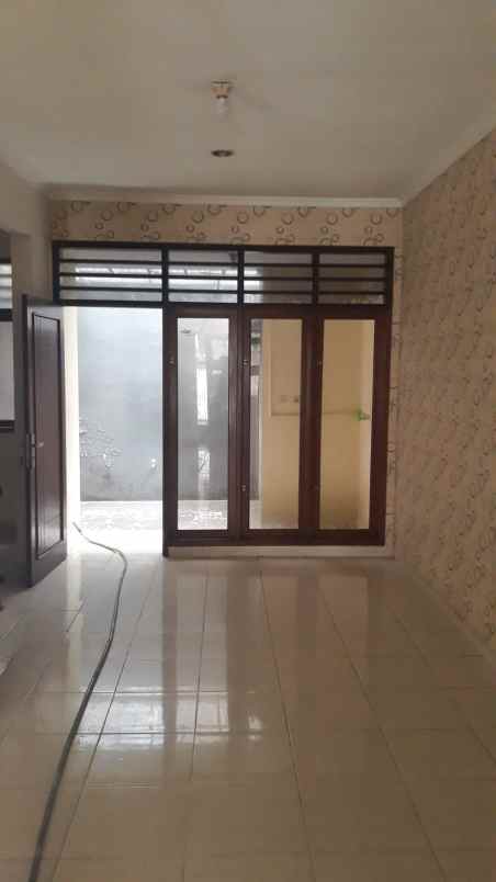 dijual rumah jl rancho indah dalam