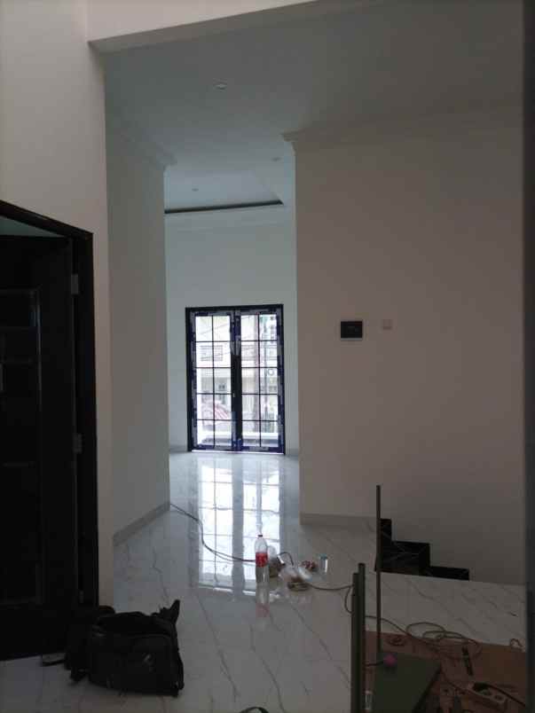 dijual rumah jl raya kalimalang duren