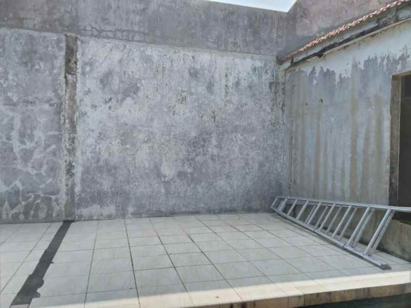 dijual rumah jl sukodono