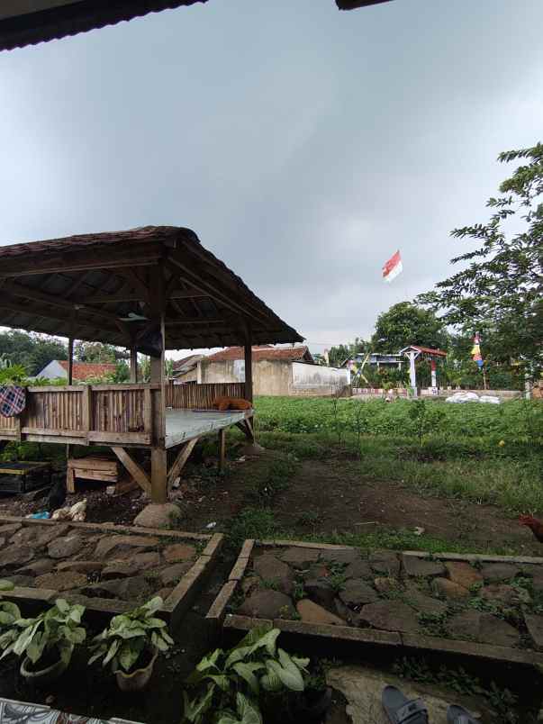 dijual rumah jln raya cimaburan