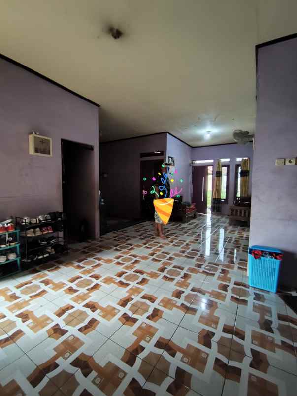 dijual rumah jln raya cimaburan