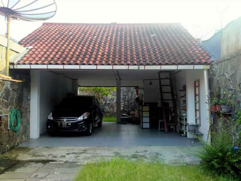 dijual rumah k h abdul salim