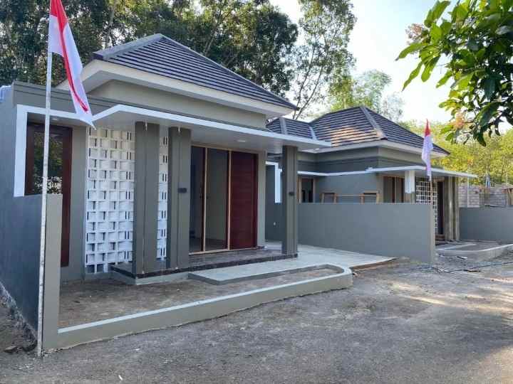 dijual rumah kalasan sleman yogyakarta