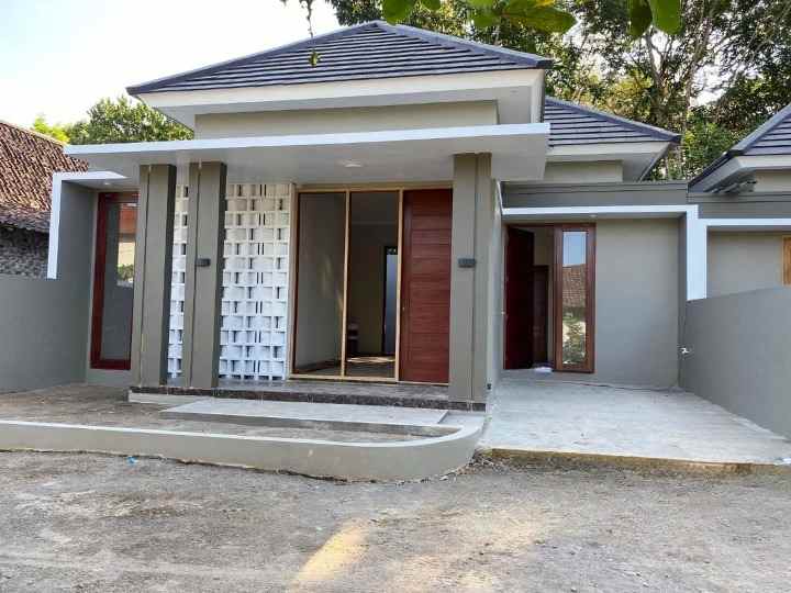 dijual rumah kalasan sleman yogyakarta