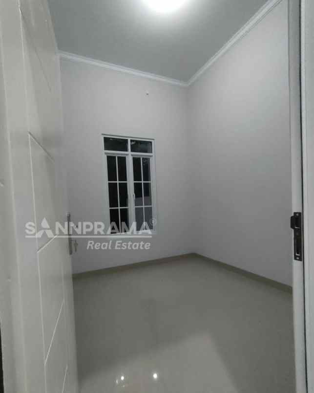 dijual rumah kalimulya