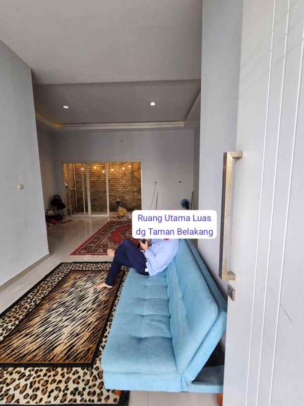 dijual rumah karah agung jambangan