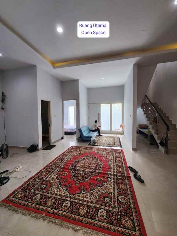 dijual rumah karah agung jambangan