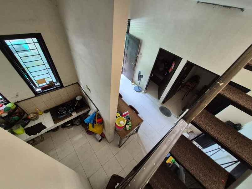 dijual rumah karah surabaya