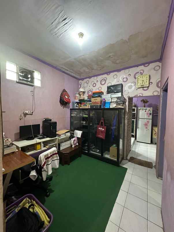 dijual rumah karangan