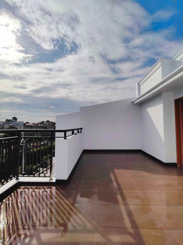 dijual rumah kav dki pondok kelapa jaktim