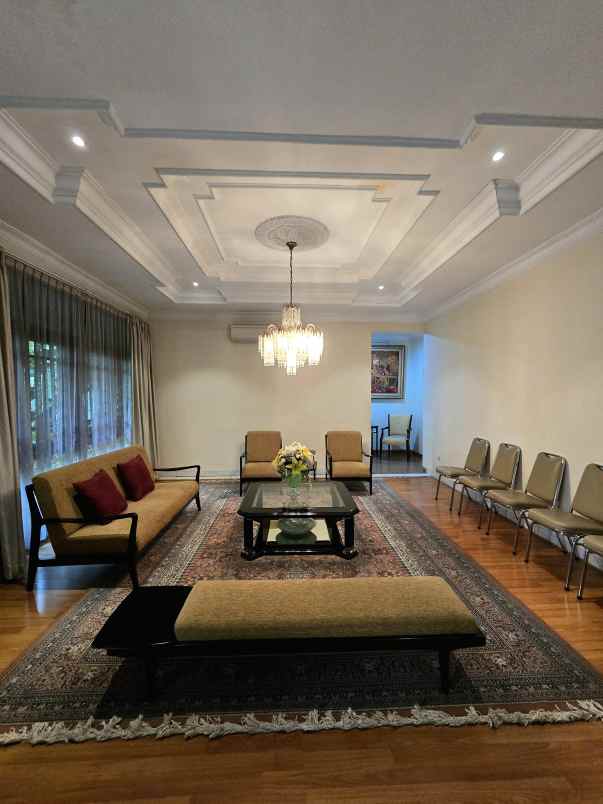 dijual rumah kayu putih jaktim