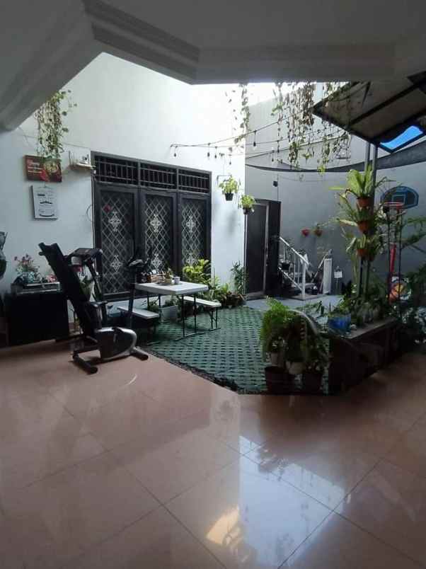 dijual rumah kebagusan 2