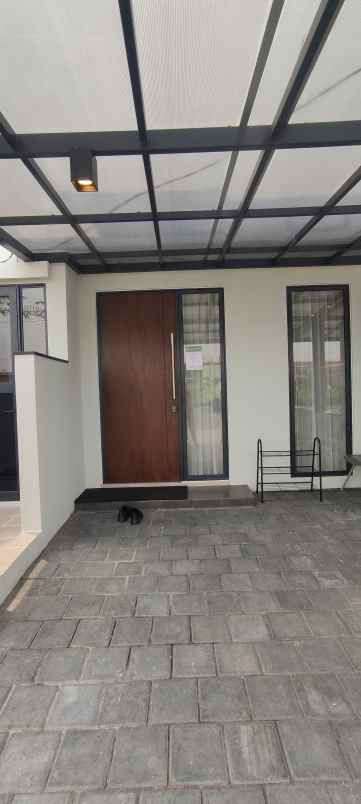 dijual rumah kebaron surabaya