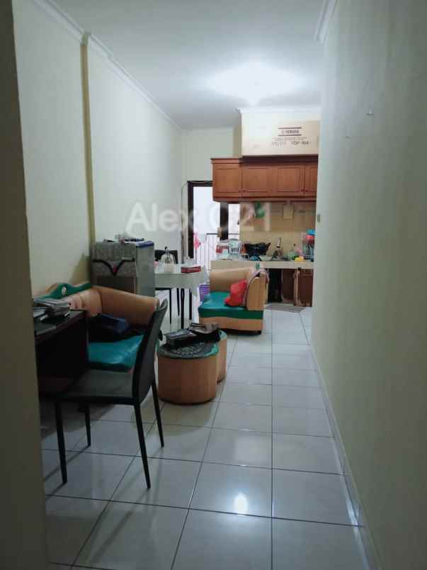 dijual rumah kebayoran baru