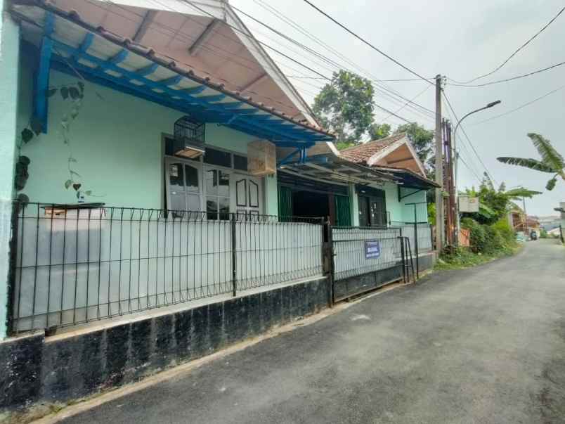 dijual rumah kec cimahi utara