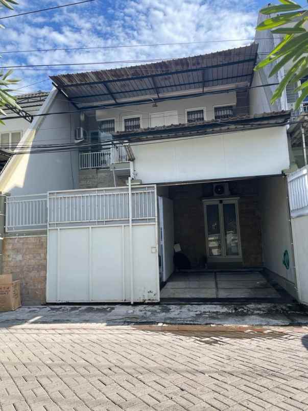 dijual rumah kedinding tengah