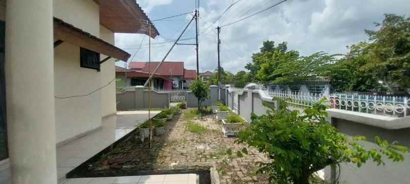 dijual rumah kel tangkerang barat