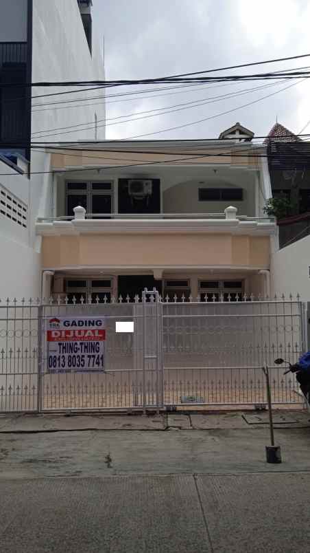 dijual rumah kelapa kopyor kelapa gading