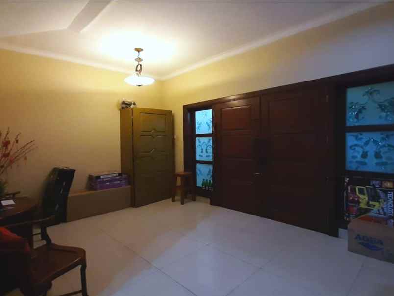 dijual rumah kenari golf bukit golf