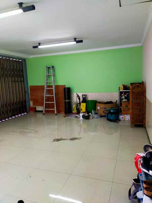 dijual rumah kertajaya indah