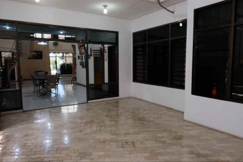 dijual rumah kertajaya indah