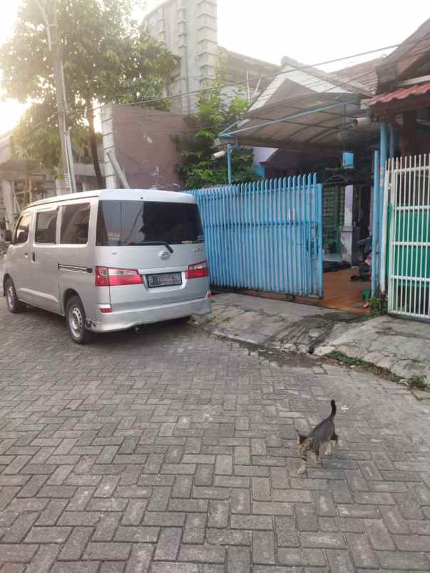 dijual rumah komplek aeroland residence