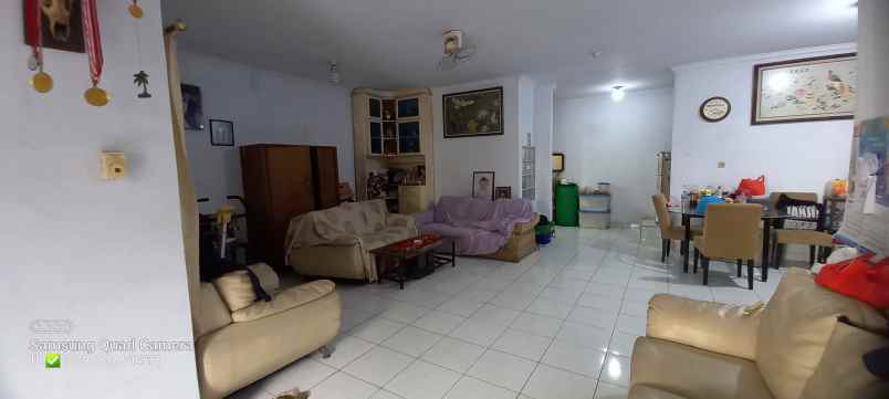 dijual rumah komplek griya dadap estate