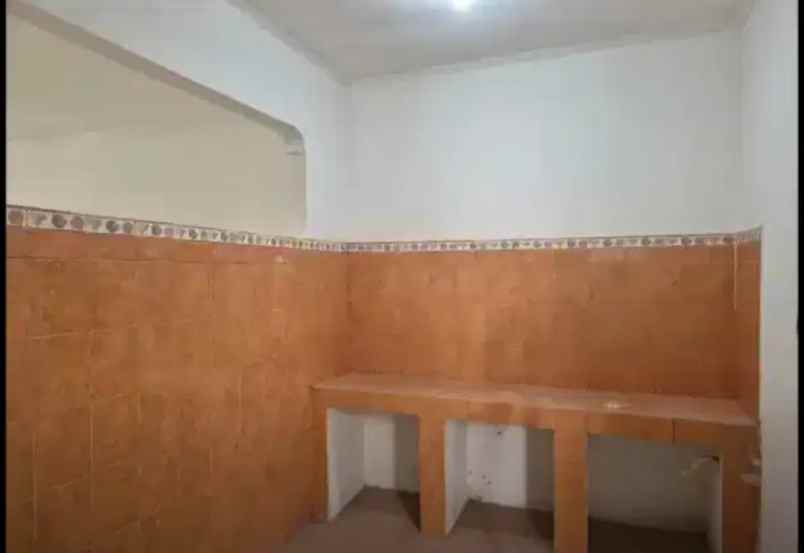 dijual rumah komplek pondok surya