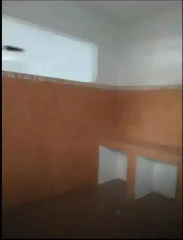 dijual rumah komplek pondok surya