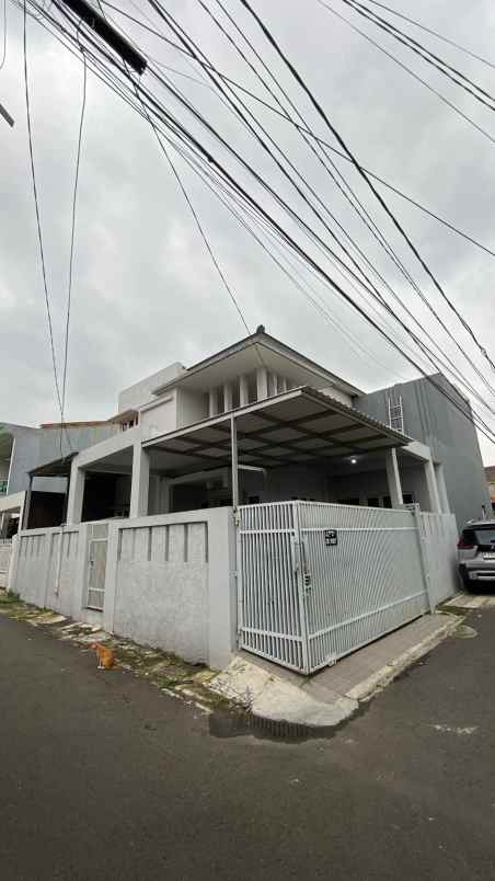 dijual rumah komplek ptb duren sawit