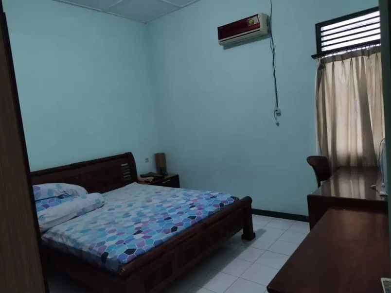 dijual rumah komplek sabo denokan