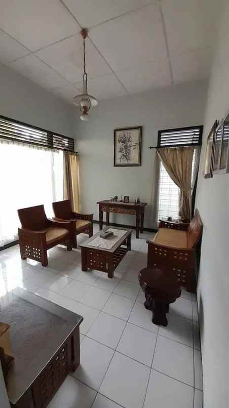 dijual rumah komplek sabo denokan