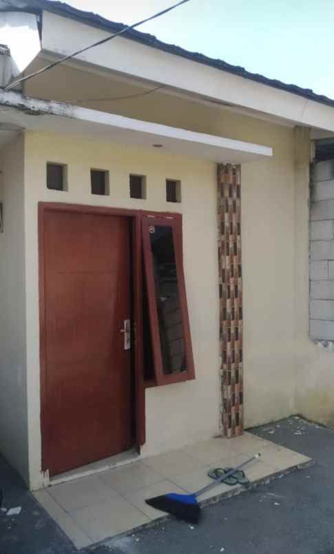 dijual rumah kompleks btn korpri