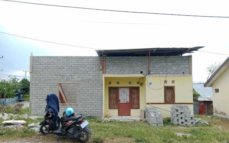 dijual rumah kompleks btn korpri